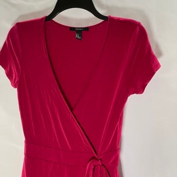 FOREVER 21 Women's Fuchsia Short Sleeve V-Neck Wrap Romper SZ M - Picture 4 of 12